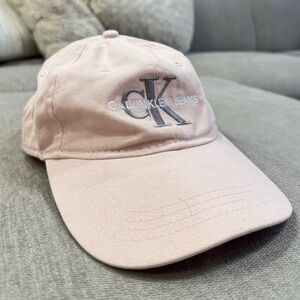 NWOT Light Pink Calvin Klein Jeans Baseball Cap Hat